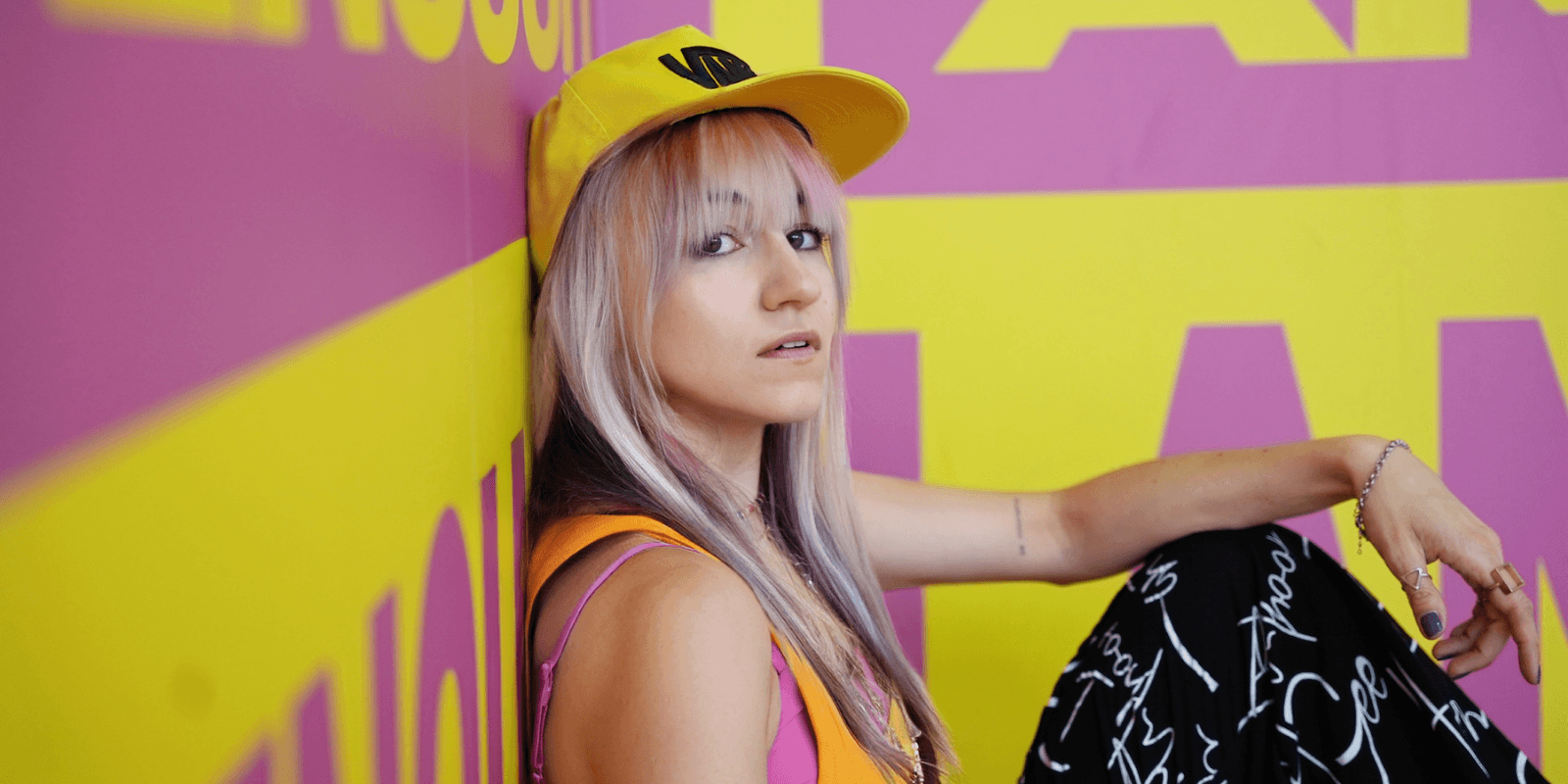 JOANNA K veröffentlicht "Baby Mama" – Neue Single über Elternschaft-Realität