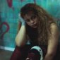 Bella Kay veröffentlicht Debütalbum „My Reckless Abandon" über Selbstsabotage
