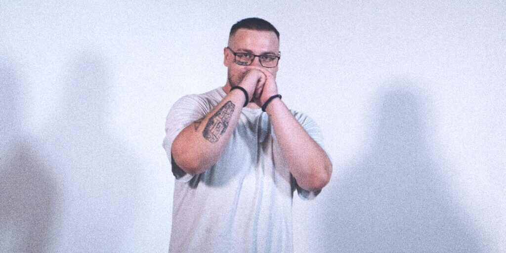 Somniia veröffentlicht "LOVESTORY" – Rap über Reue und zerbrochene Liebe