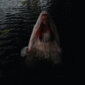 Von Rap zu Darkwave: TABY kündigt EP "An scharfen Messern lernt man bluten" an