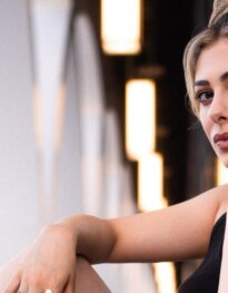 Ayda Rastgoo veröffentlicht Single Ausradieren: Ein Wort ändert alles
