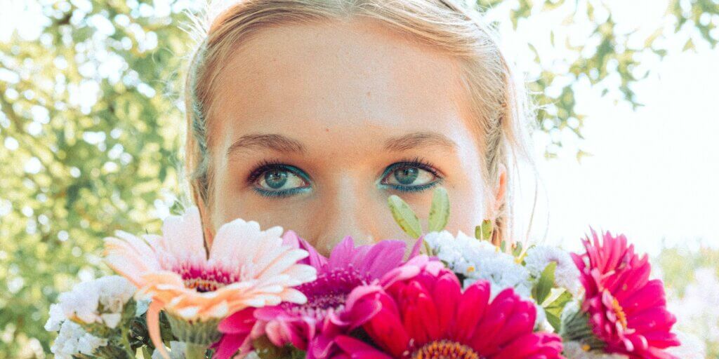 mielle veröffentlicht Debütsingle "half loved": Blumen reichen nicht